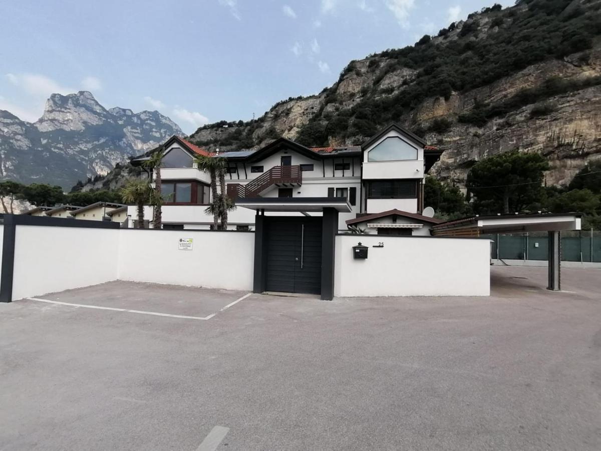 Torbole Lake Front 托尔博莱 外观 照片